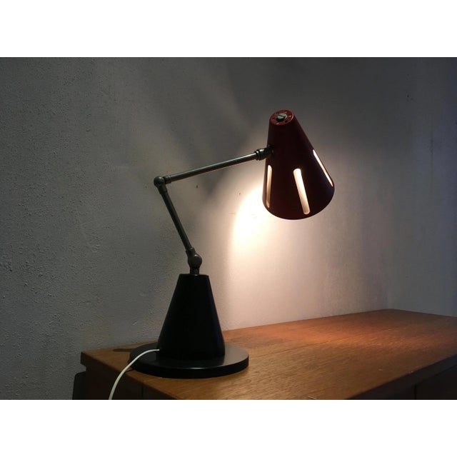 Mid-Century Modern Dutch Sun Series Desk Lamp by H. Th. J. A. Busquet for Hala, 1955 For Sale - Image 3 of 7