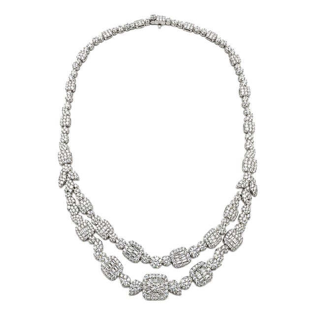 18k White Gold Diamond Necklace For Sale