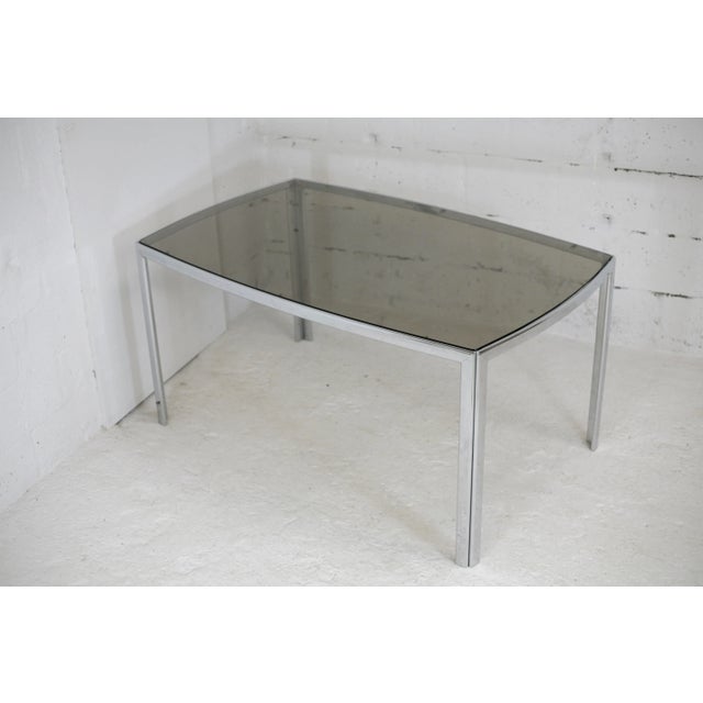 Table in Chromed Metal with Curved Smoked Glass Slab Top, France, 1970s For Sale - Image 9 of 18