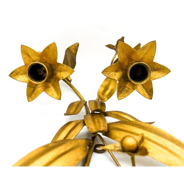 Florentia Vintage Italian Gilt Tole Floral Wall Sconces, Pair – Hollywood Regency / Italian Provincial For Sale - Image 4 of 9
