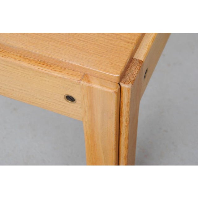 Fully Restored Danish Oak Plexus Side Table by Illum Wikkelso for CFC Silkeborg, 1960s For Sale - Image 6 of 9