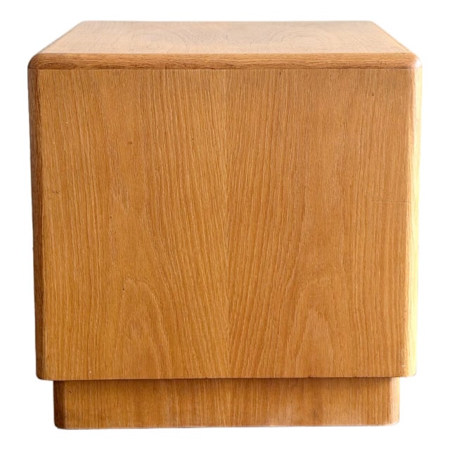Vintage Waterfall Oak Cube Side Table Pedestal End Table in the Style of Dunbar and Milo Baughman For Sale