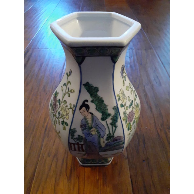 Asian Antique Antique 1890 Qianlong Baluster Ladies in Willow Vase For Sale - Image 3 of 6