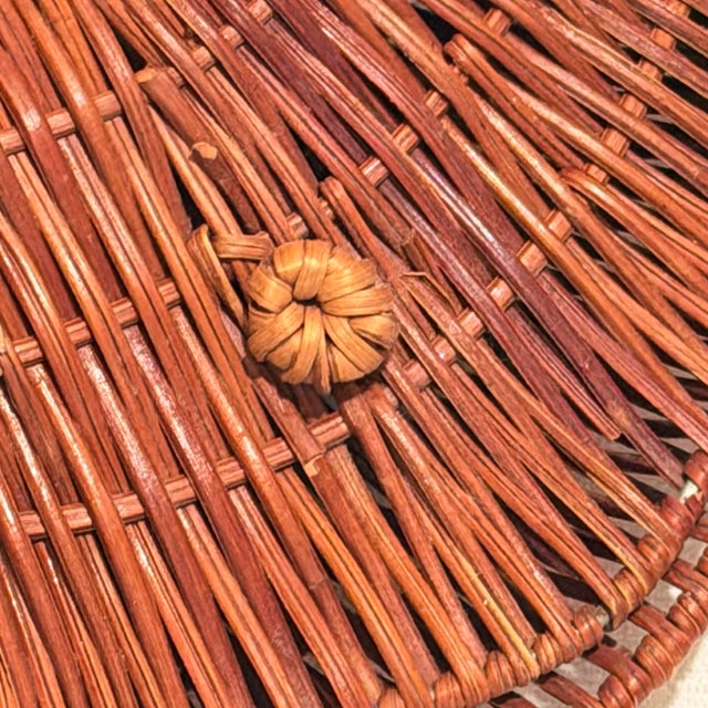 Chestnut 1970s Split -Rattan Clam Shell Baskets -Set of Two For Sale - Image 8 of 12