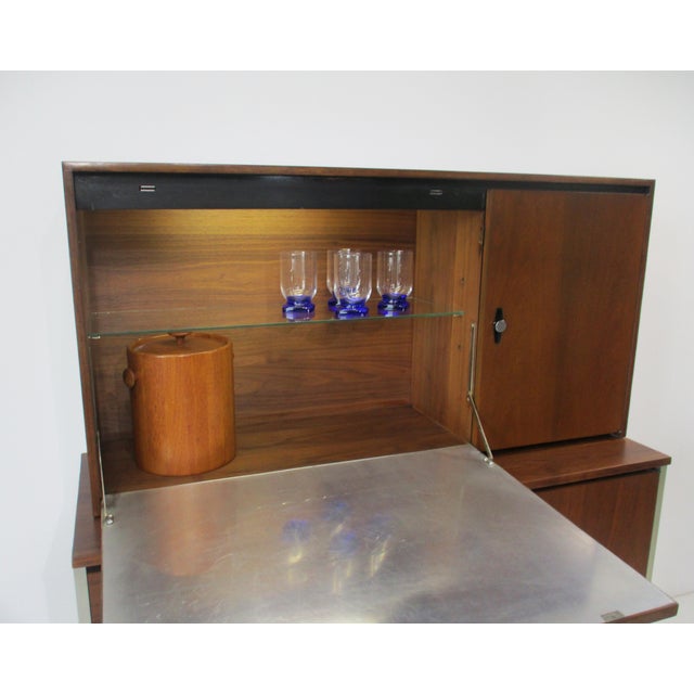 Rare Paul McCobb 2pc. Bar by H. Saks and Sons For Sale - Image 17 of 18