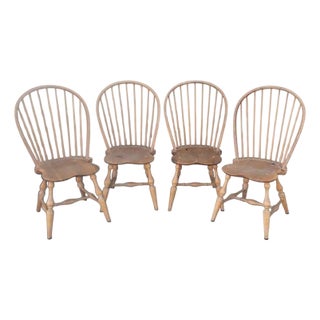 Mid 20th Century Set of Four Natural Bowback Windsor Chairs For Sale