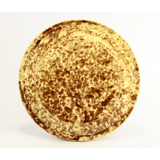19th Century Pair of Rockingham Glaze Spatterware Yellowware Pottery Plates For Sale - Image 12 of 17