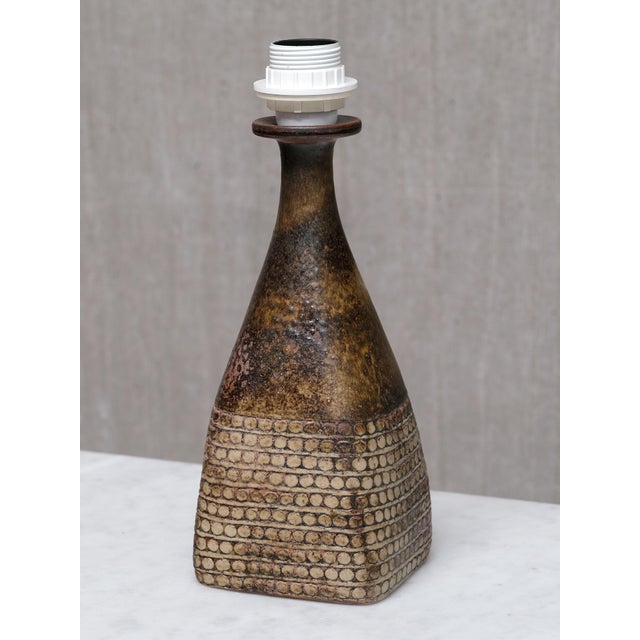 Mid-Century Modern Textured Stoneware Table Lamp by Stig Lindberg for Studiohanden Gustavsberg, 1950s For Sale - Image 3 of 11