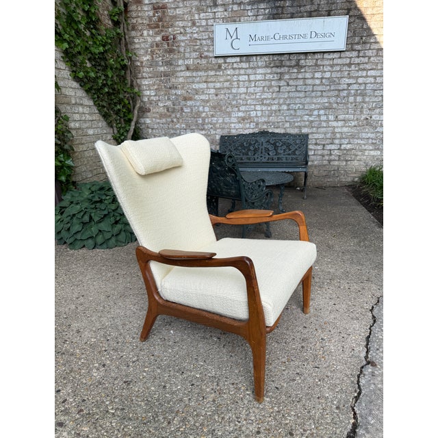 1960s Walnut and Upholstery Wing Back Chair, by Adrian Pearsall For Sale - Image 5 of 15