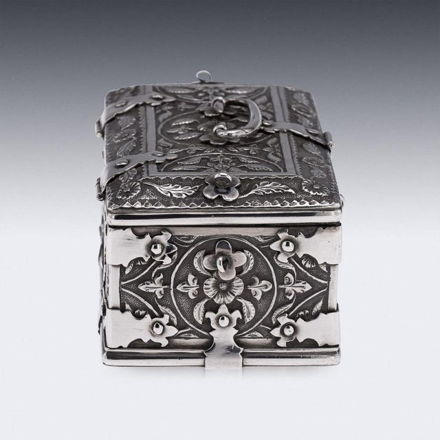 Antique Indian Madras Silver Casket, 1890 For Sale - Image 6 of 18