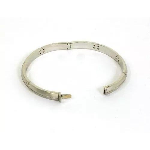 Contemporary Tiffany & Co. Streamerica Bracelet Diamonds 18k White Gold Bangle For Sale - Image 3 of 4