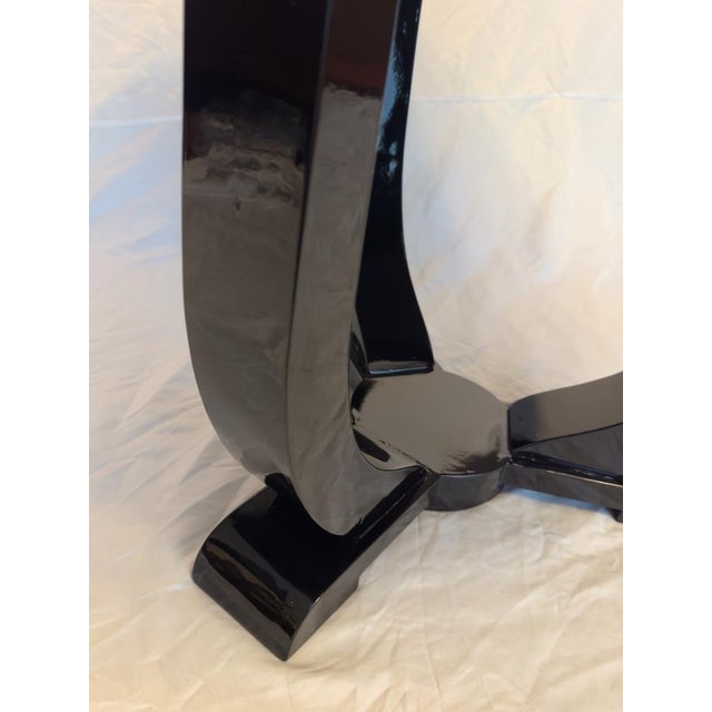 Art Deco Round Pedestal Black Lacquer Table, 1930s For Sale - Image 11 of 12