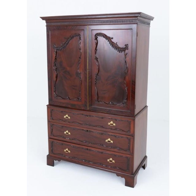 Chippendale Linen Press in Mahogany, 1860s For Sale - Image 10 of 11