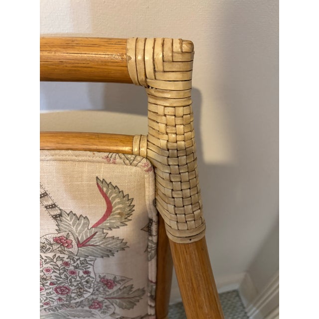 Baker Furniture Company Mid 20th Century 8 McGuire Target Back Dining Chairs. Upholstered in Palm Beach Designer Performance Fabric With Soft Pink and Green Accents For Sale - Image 4 of 11