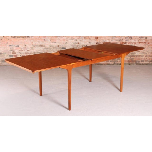 Mid-Century Extending Teak Dining Table from McIntosh, 1960s For Sale - Image 6 of 15
