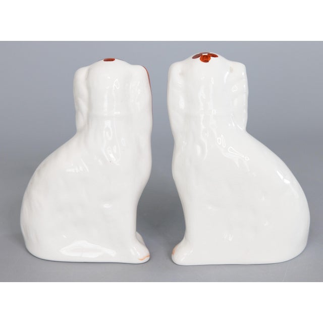 1950s Vintage English Staffordshire Spaniel Russet Dogs Figurines - a Pair For Sale - Image 5 of 8