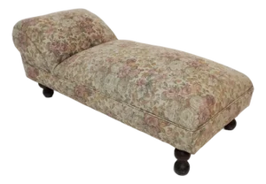 Early 20th Century Charming Children's Chaise Cherubini