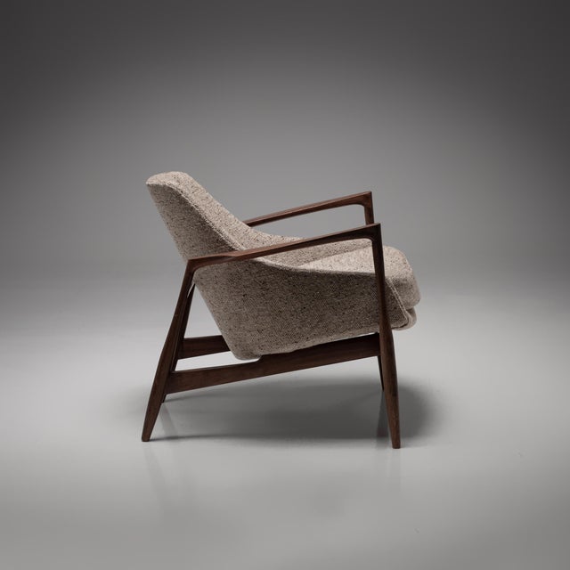 D200 Lounge Chair and D200s Sofa by Ib Kofod-Larsen for Laauser, 1950s, Set of 2 For Sale - Image 17 of 18