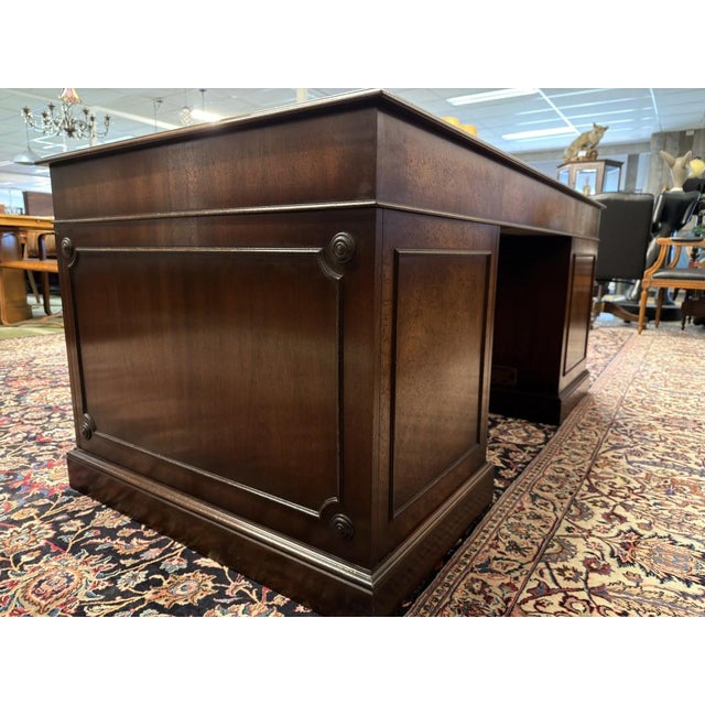 Wood English Chesterfield Desk in Walnut and Leather For Sale - Image 7 of 18