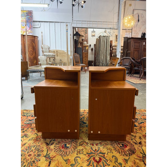 Mid-Century Modern Pair Vintage 1970s Scan Coll Danish Modern Teak 3-Drawer Nightstands For Sale - Image 3 of 12