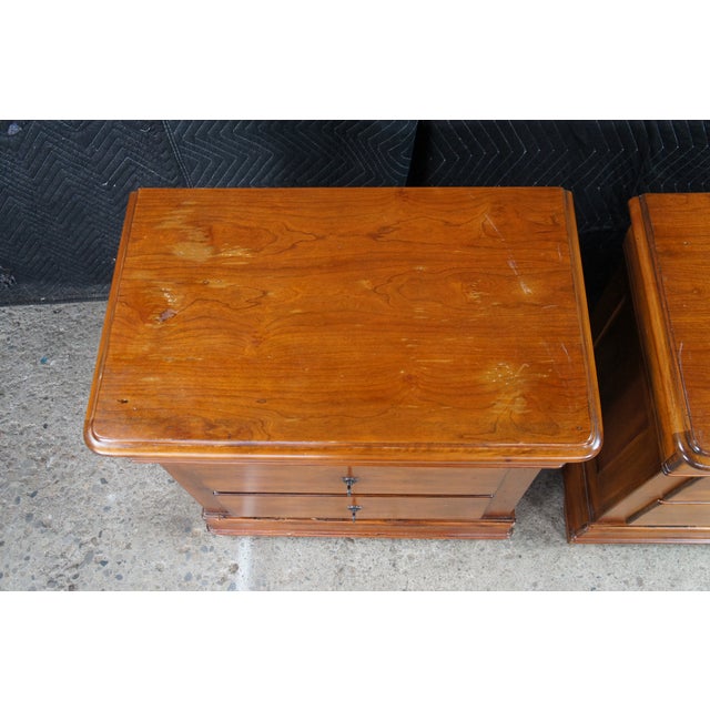 2 Vintage Lexington French Louis Philippe Cherry Nightstands Bedside Table Pair For Sale - Image 6 of 12