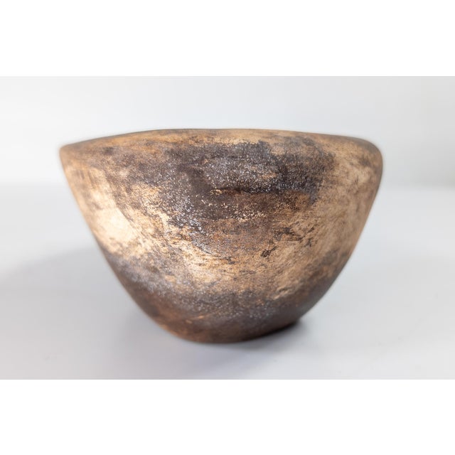 1970s Mid-Century Modern California Art Pottery Bowl, Signed For Sale - Image 5 of 11