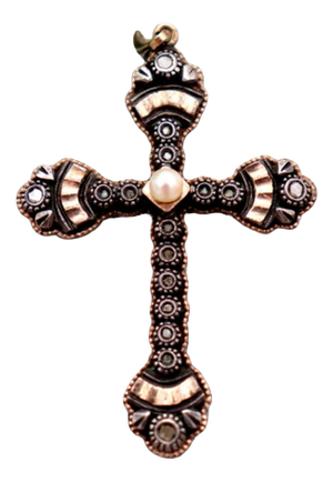 19.2k Gold Cross Pendant with Paw and Diamonds