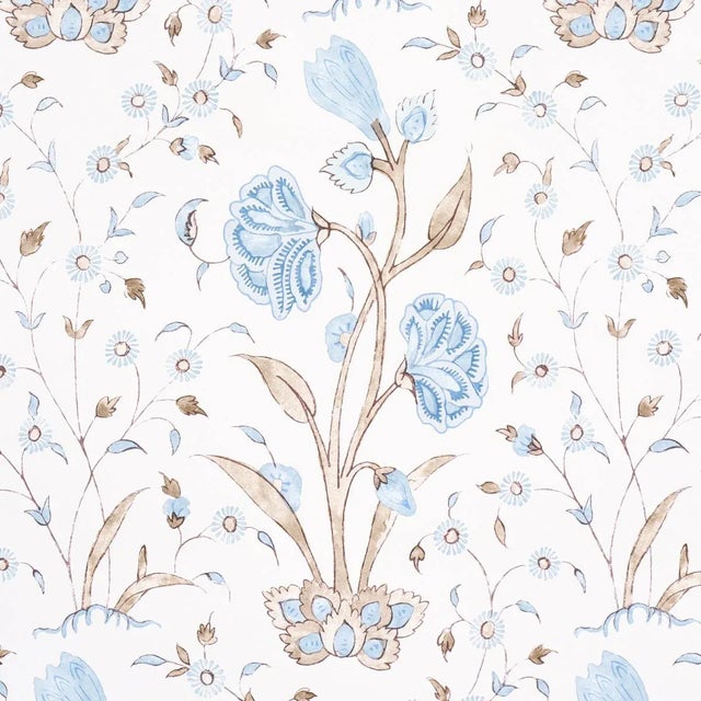 Contemporary Schumacher Khilana Floral Wallpaper In Sky For Sale - Image 3 of 4