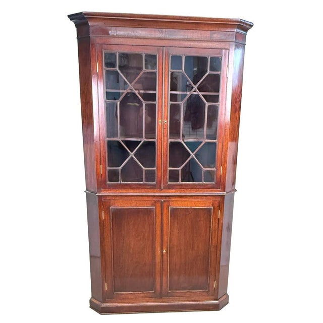 Georgian Mahogany Double Corner Cabinet, 1770 For Sale - Image 10 of 11