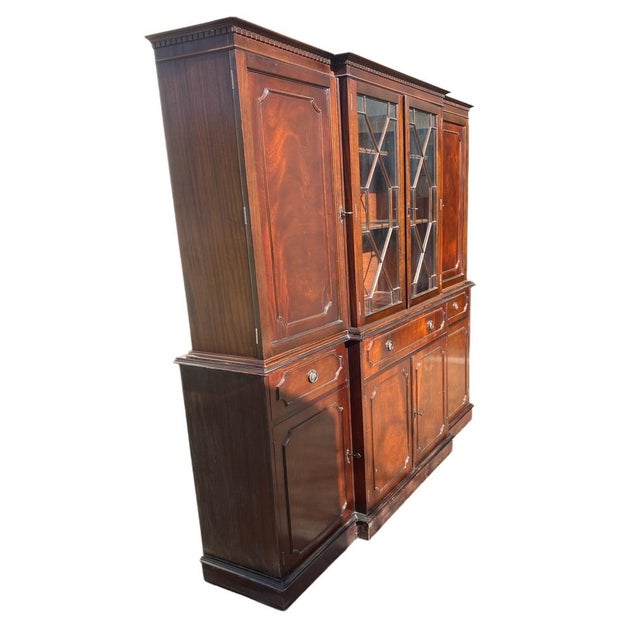 Vintage English Bookcase in Mahogany, 1950s For Sale - Image 3 of 10