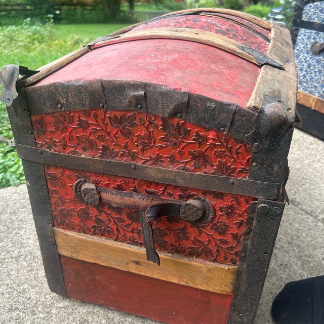 American Antique Child’s Red ‘Dome’ Trunk For Sale - Image 3 of 9