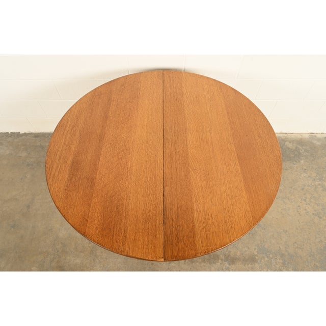 Late 19th Century R. J. Horner Style Antique Victorian Carved Oak Extension Dining Table, Circa 1890s For Sale - Image 5 of 15