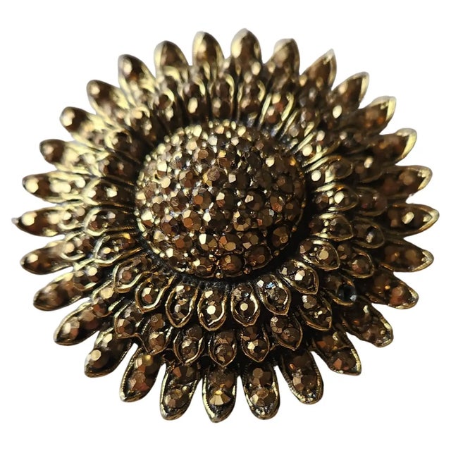 1950s Weiss Brooch Gold Starburst Diamanté Pavé Pin For Sale - Image 9 of 9