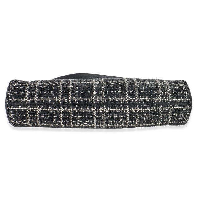 2020s Black White Beaded Pochette Tirette For Sale - Image 5 of 9