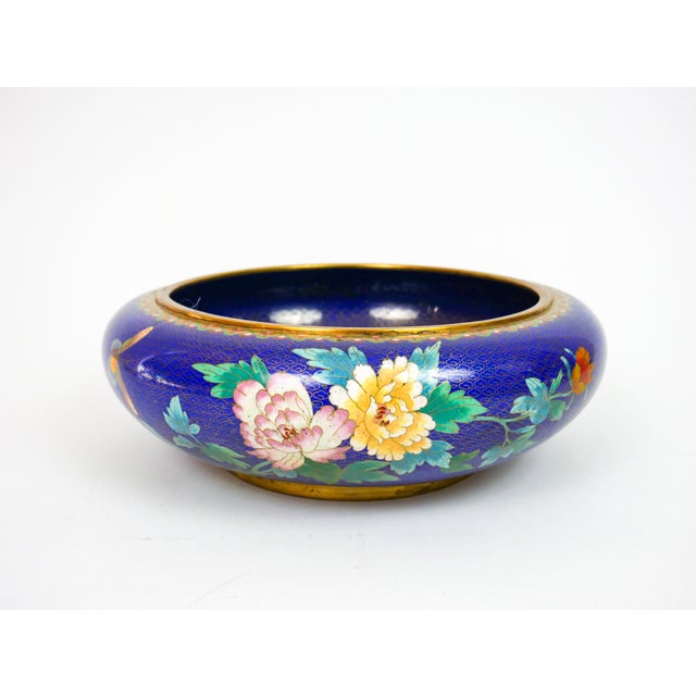 Royal Blue Large Early 20th Century Cloisonne Bowl With Stand For Sale - Image 8 of 12