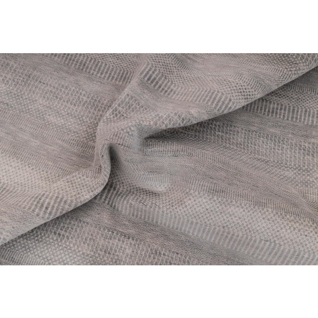 9' x 12' Savannah Hand Knotted Modern Grey Wool & Silk Rug For Sale - Image 12 of 18
