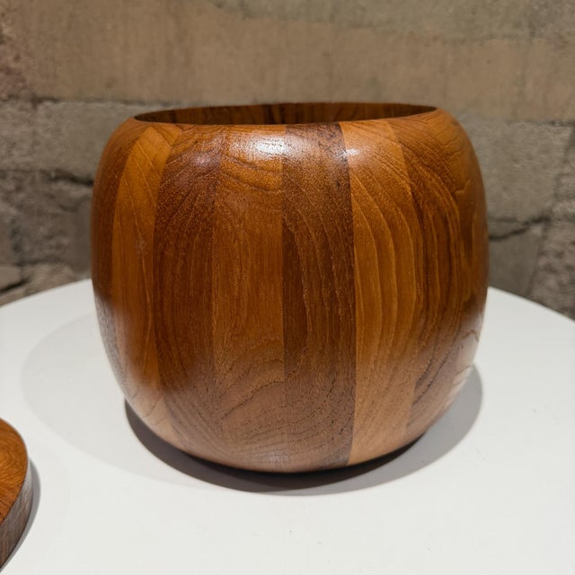 1960s Vintage Dansk Designs Teak Wood Ice Bucket Jens Quistgaard Ihq For Sale - Image 5 of 8