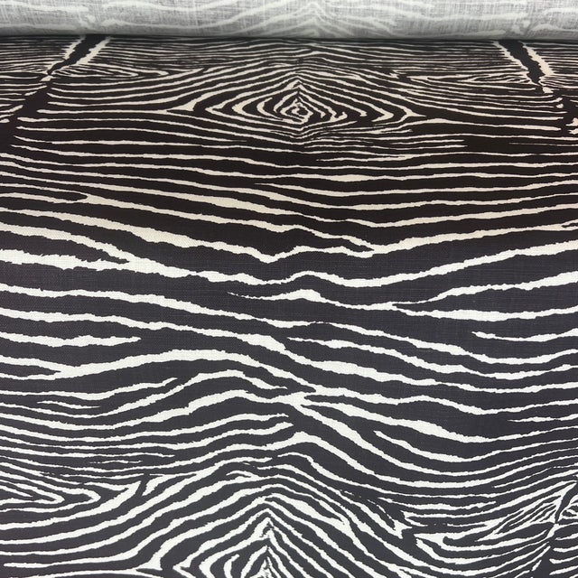 Brunschwig & Fils Le Zebre Linen Fabric in Dark Brown- 2 Yards For Sale In New York - Image 6 of 7