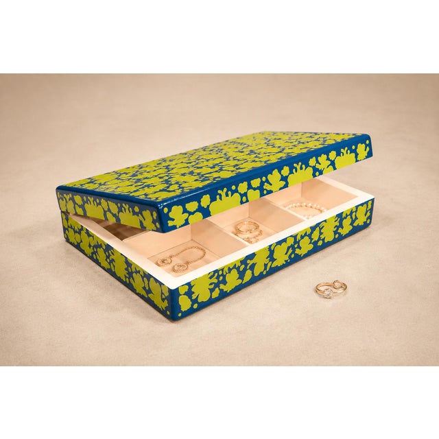 Olinala Sculptured Jewlery Box, Taller Maya, Mexico, 2024 For Sale - Image 13 of 13