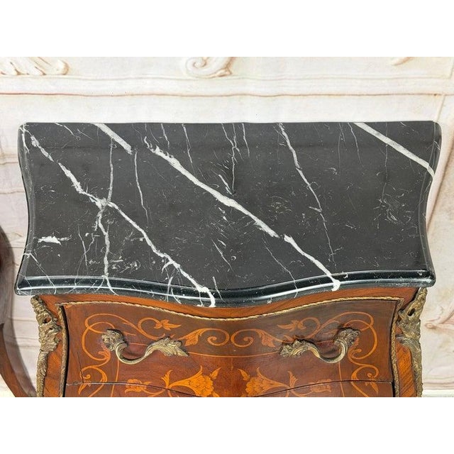 Mid 20th Century Pair of French Louis XV Style Bombe Nightstands - With Marble Tops For Sale - Image 5 of 18