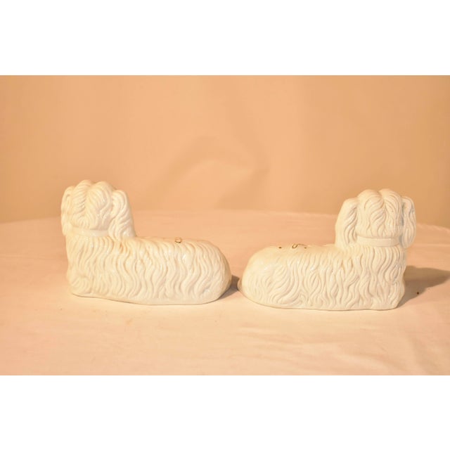 Pair of Recumbent Staffordshire Spaniels, C. 1960 For Sale In Greensboro - Image 6 of 9