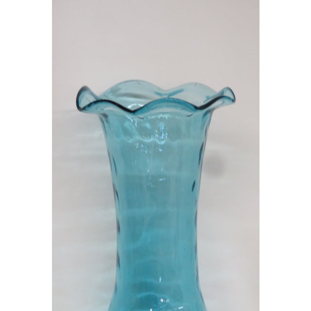 Mid-Century Modern Turquoise Aqua Blue Vase Hand Blown Sculpted Art Glass With Ruffled Edge 4755b For Sale - Image 3 of 11