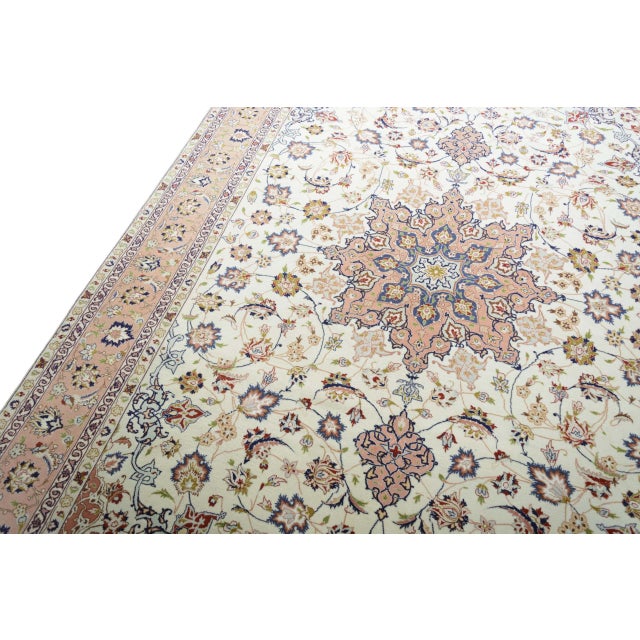Hand-Knotted Oriental Rug in Silk For Sale - Image 5 of 14