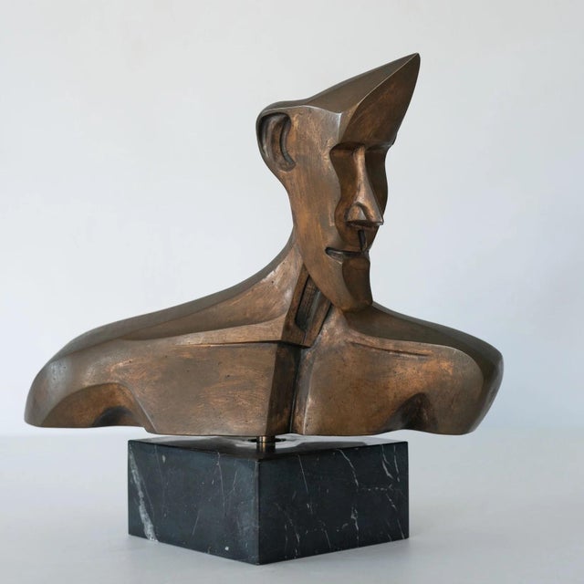 Modernist Bronze & Marble Bust by Fabregat, 1980s, in Very Good conditions. Designed 1980 to 1989