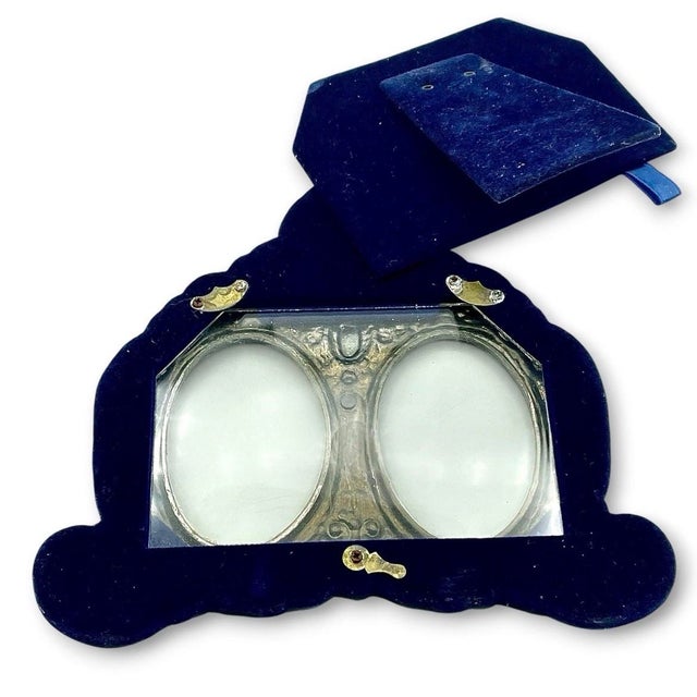 Rococo Antique Ts LTD Silver Double Oval Easle Photo Frame Front Stamps Lion Passant For Sale - Image 3 of 11