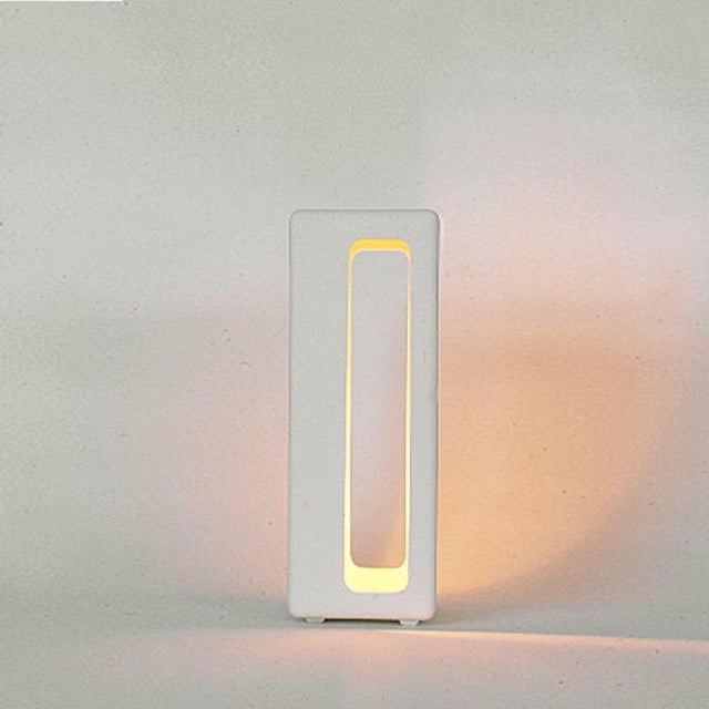 Medium soft box ms2 table lamp by marre moerel dimensions: d 25 x w 24.5 x h 42 cm. Materials: earthenware ceramic....