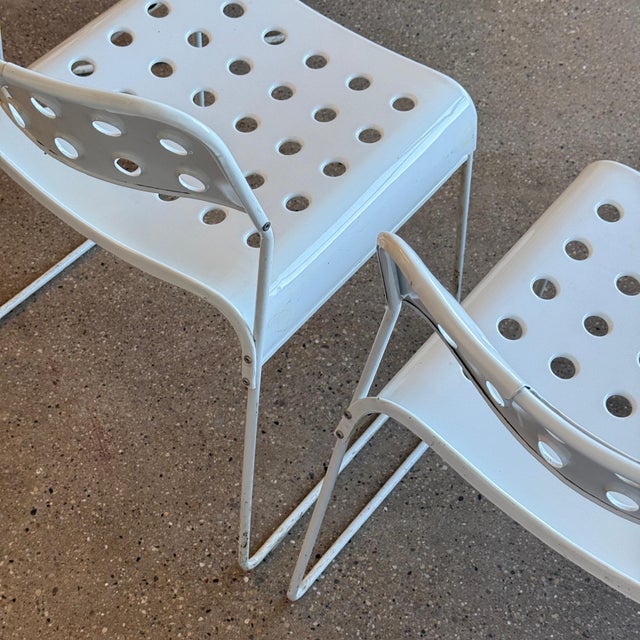 Metal 1970s Omkstak Chairs by Rodney Kinsman for Bieffelplast - Set of 4 For Sale - Image 7 of 8