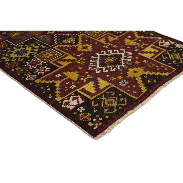 Vintage Turkish Oushak Rug with Bohemian Tribal Style 02'06 x 03'11. This hand-knotted wool vintage Turkish Oushak rug...