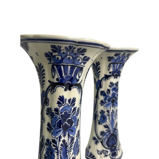 Antique Royal Delft Hand-Painted Floral Trumpet Vases by l.g.n. Ten Dam, 1916, Set of 2 For Sale - Image 6 of 9