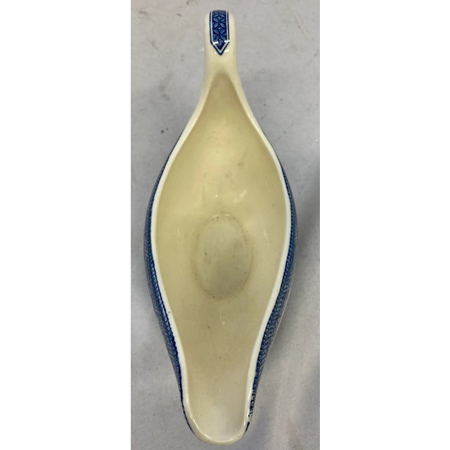 Vintage Wedgwood Blue Willow Gravy / Sauce Boat From England - Circa 1950 For Sale - Image 10 of 12